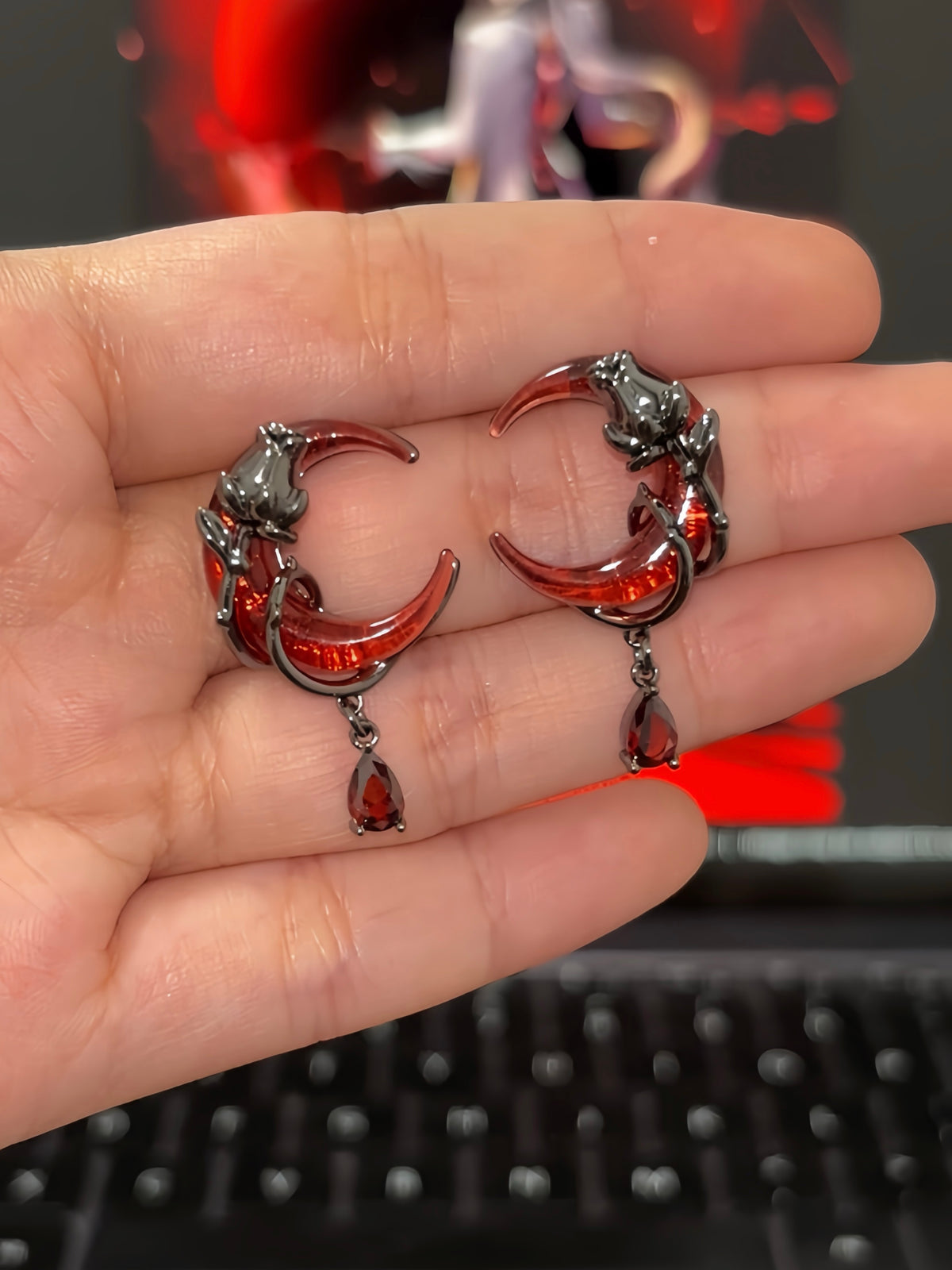 Dark Red Half Moon & Black Rose Stud Earring for Arlecchino