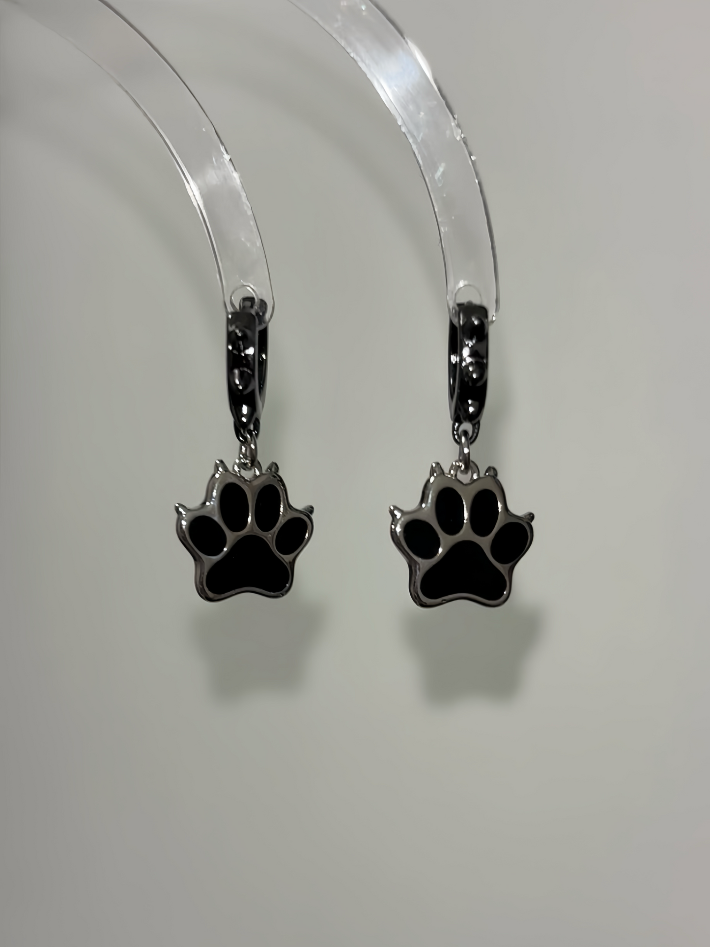 Gothic Style the Foxhole Court Hoop Earrings