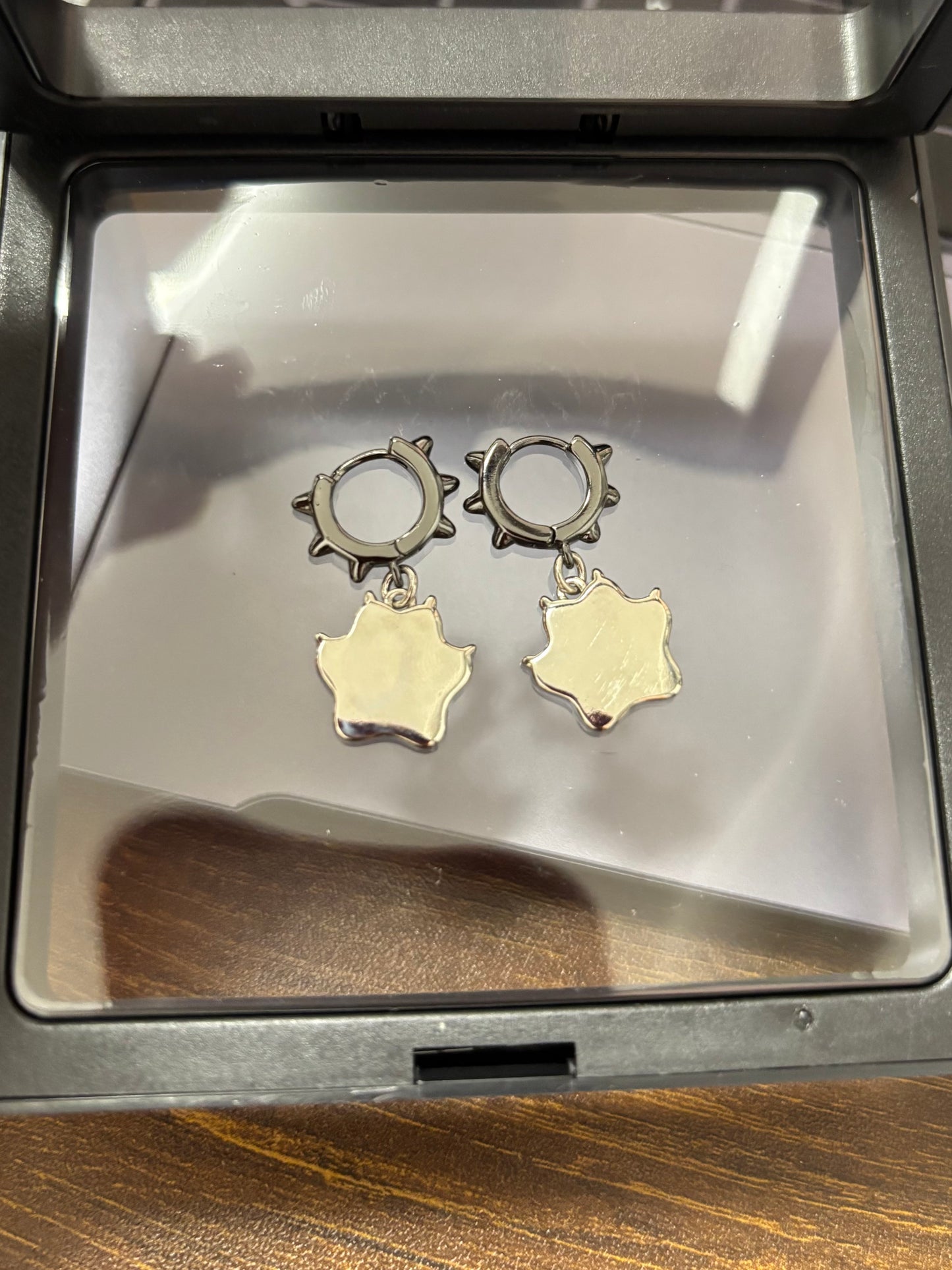 Gothic Style the Foxhole Court Hoop Earrings