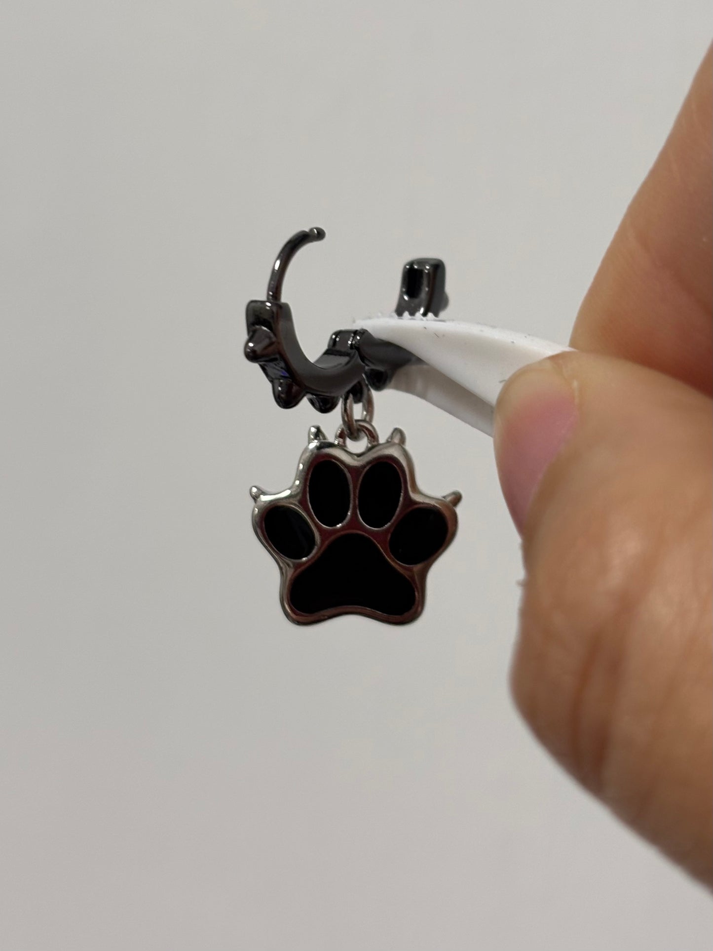 Gothic Style the Foxhole Court Hoop Earrings