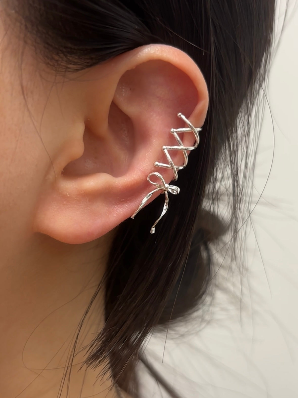 Silver Sweet Bow Ear Cuff