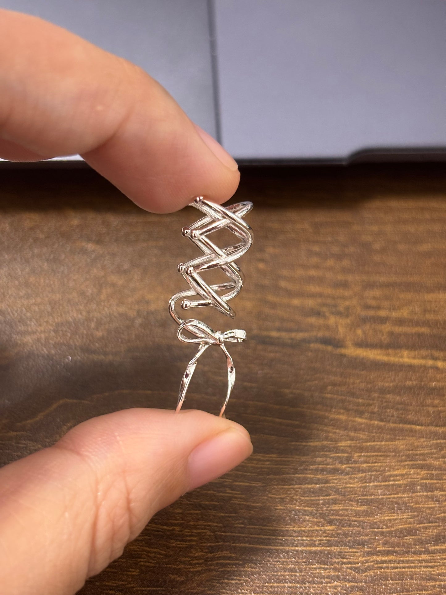 Silver Sweet Bow Ear Cuff