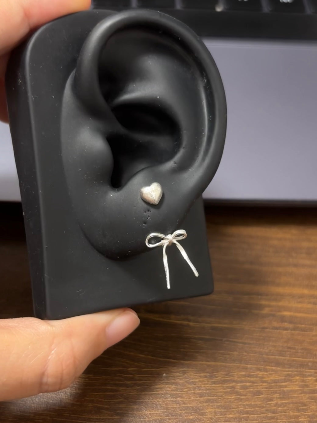 Sweet Heart & Bow Stud Earrings