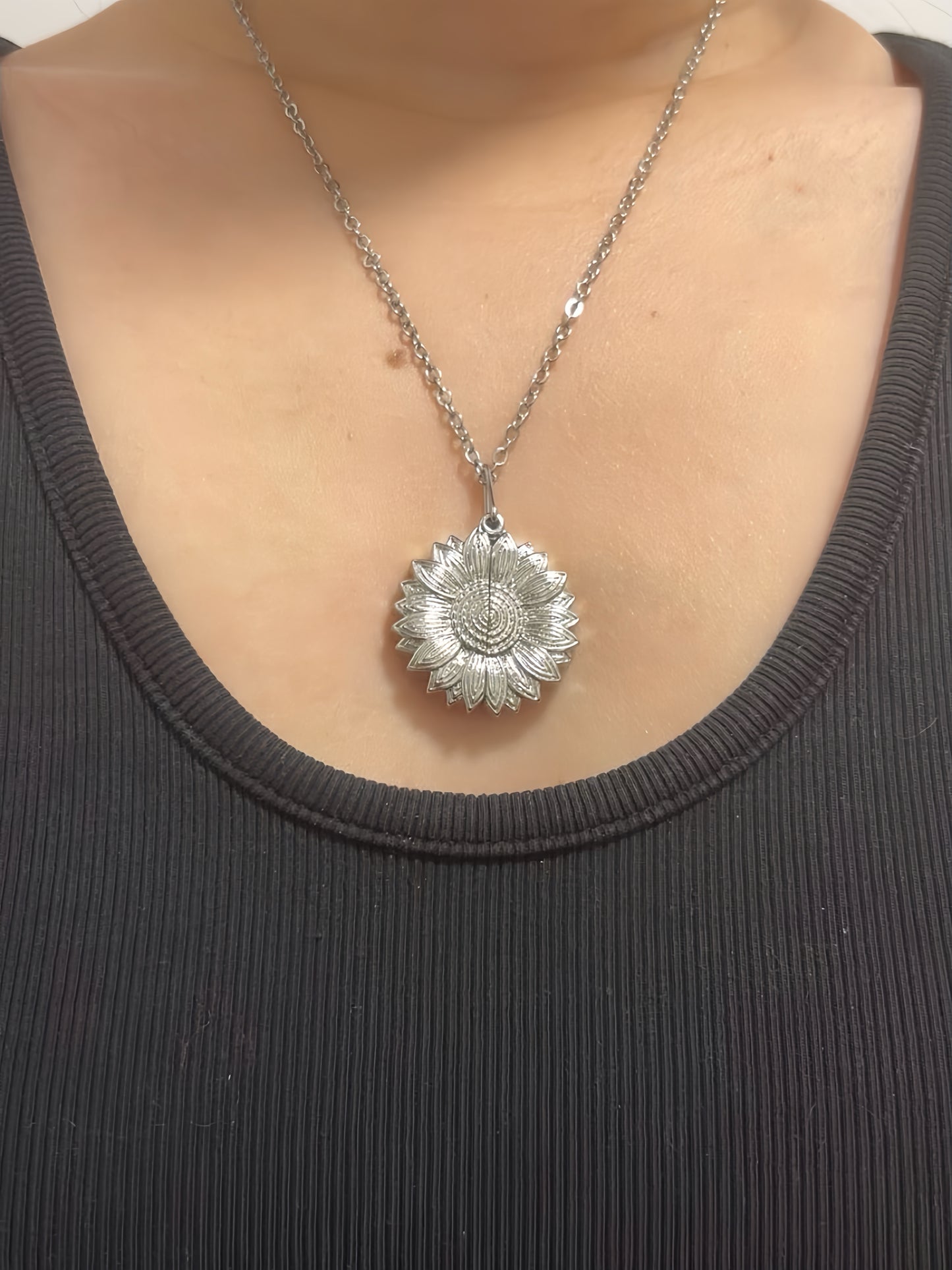 Jeremy Knox Sun Flower Necklace
