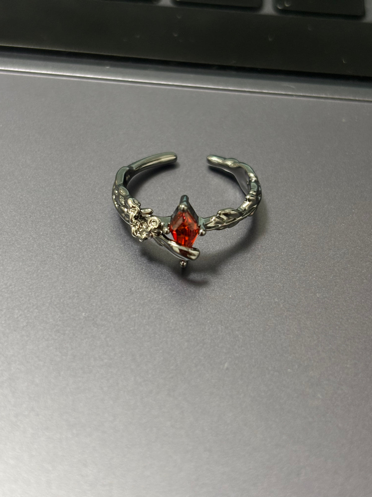 The Knave’s Goth Crimson Gem Ring