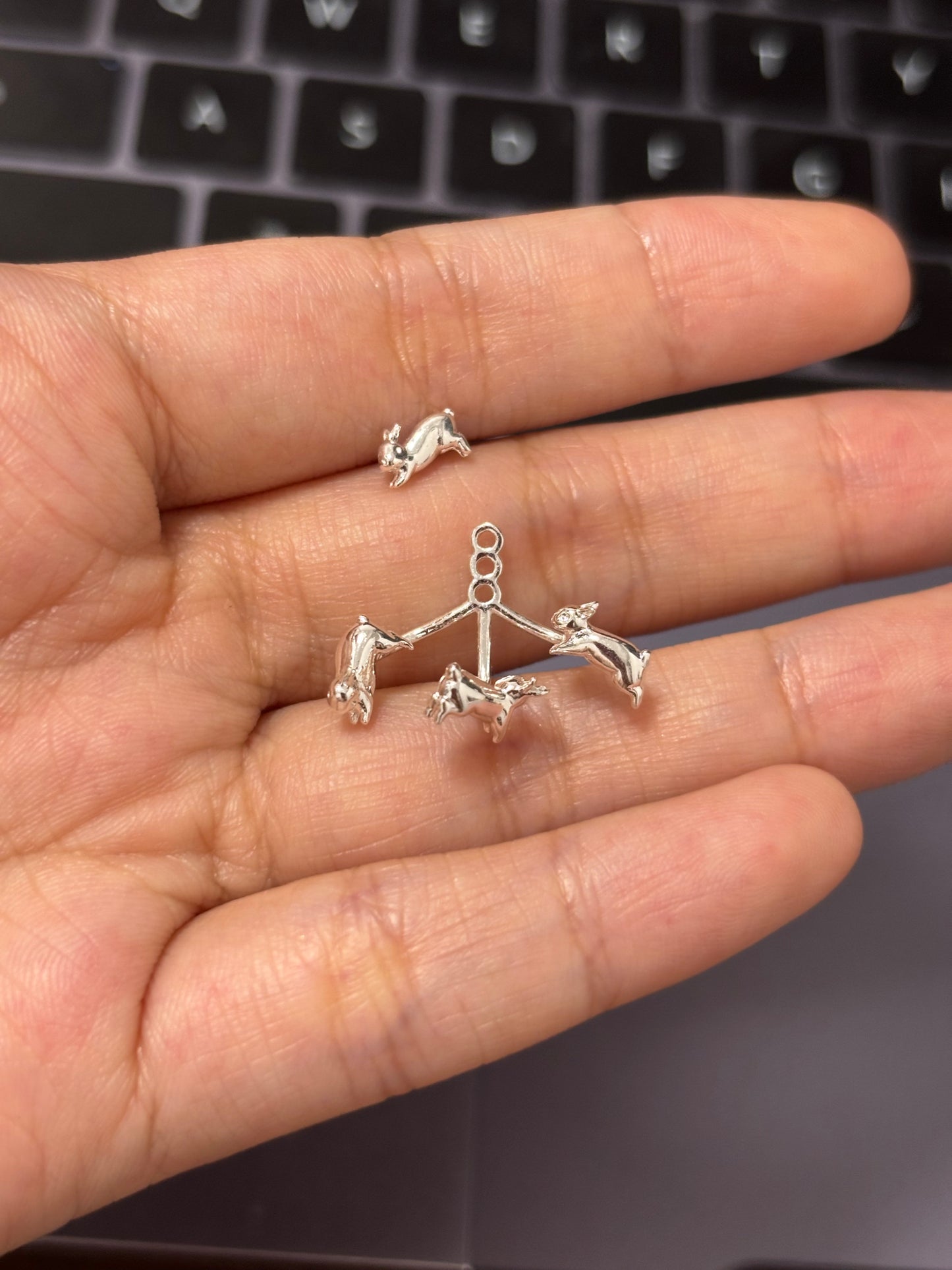 Cute Neil Running Rabbit Stud Earrings