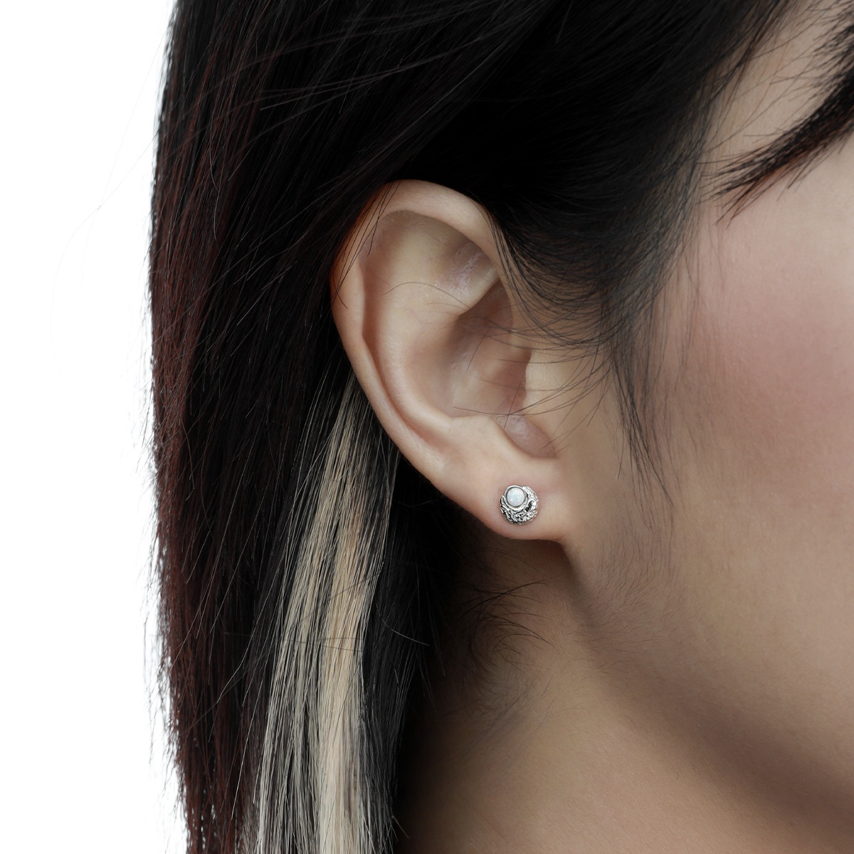 Einfache Unisex S925 Silber eingebettet mit Opal Ohrstecker