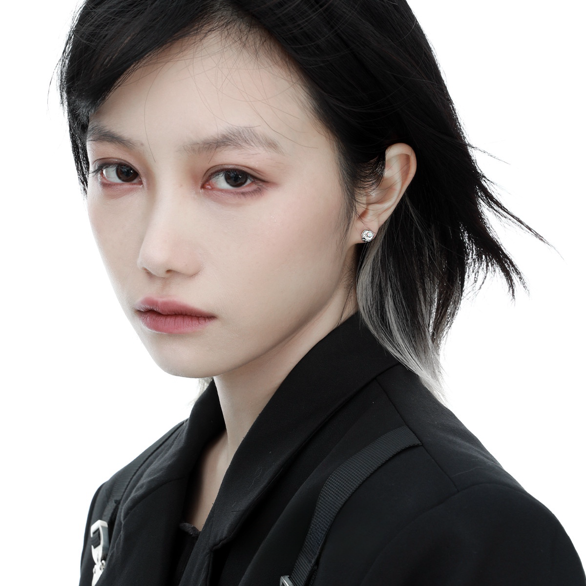 Einfache Unisex S925 Silber eingebettet mit Opal Ohrstecker