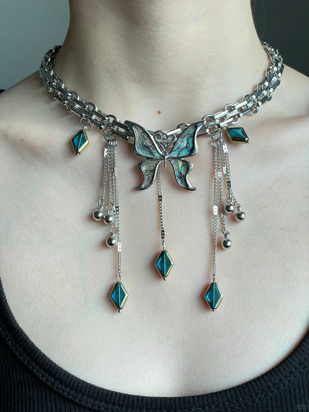 Chic Vintage Y2k Butterfly Tassel Choker Necklace