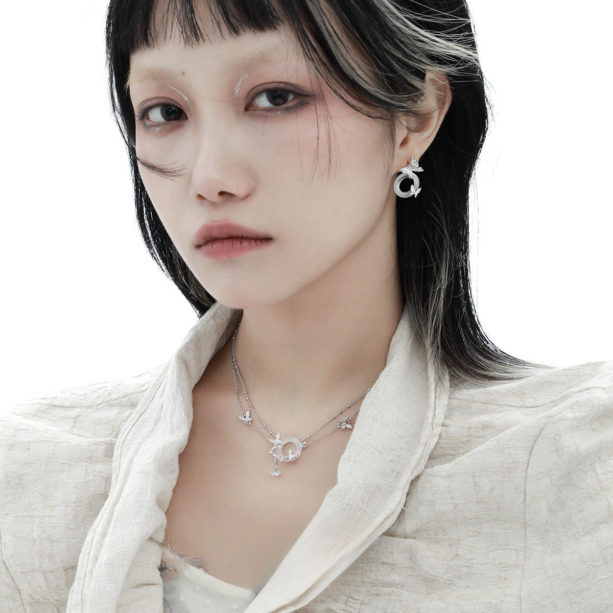 S925 Silber Schmetterling Weiße Jade Halskette