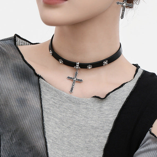 Y2K Gothic Punk Cross Rhinestone Asymmetrical Earrings