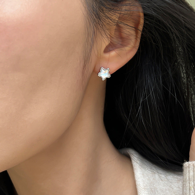 Designer-Ohrstecker mit süßen Sternen