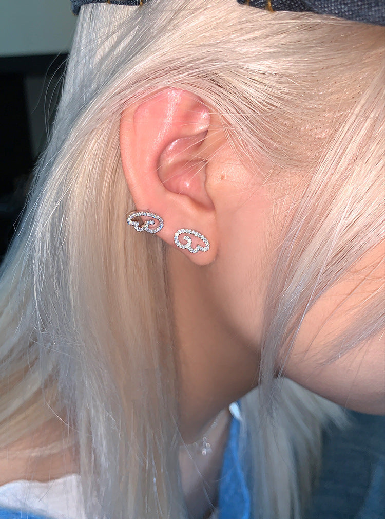 Sweet & Cool Little Angel Wing Stud Earrings