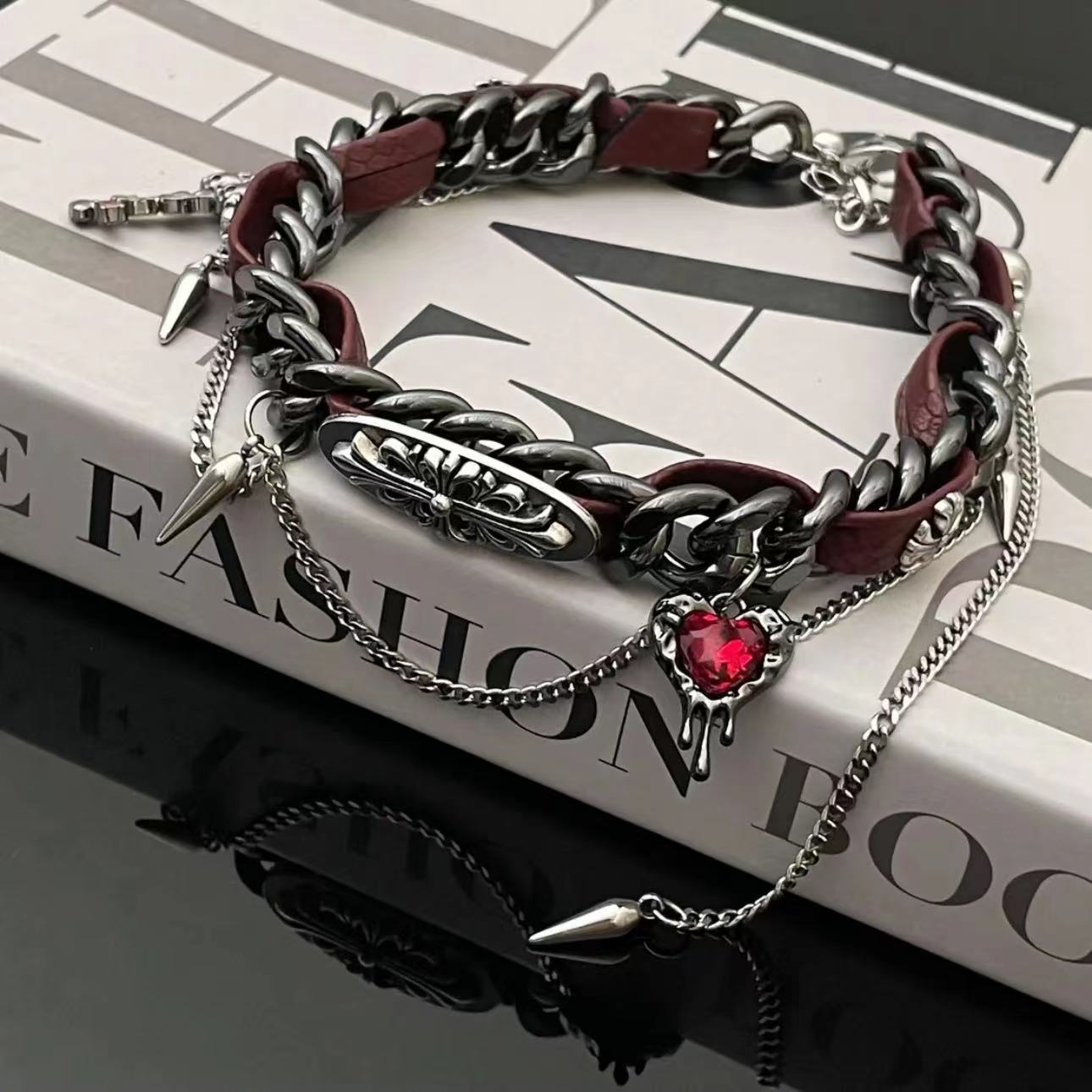 Chic Vintage Gothic Love Necklace & Bracelet