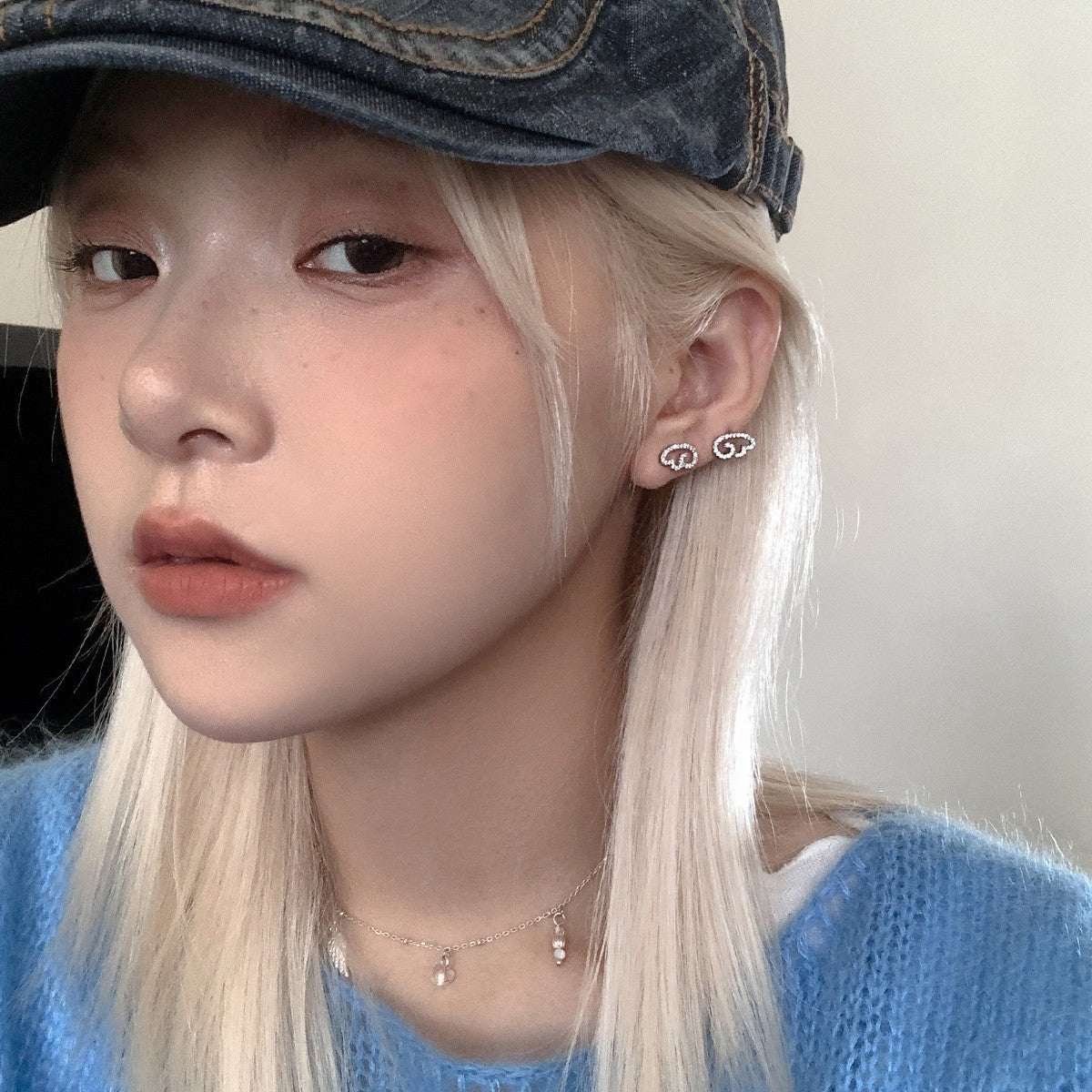 Sweet & Cool Little Angel Wing Stud Earrings