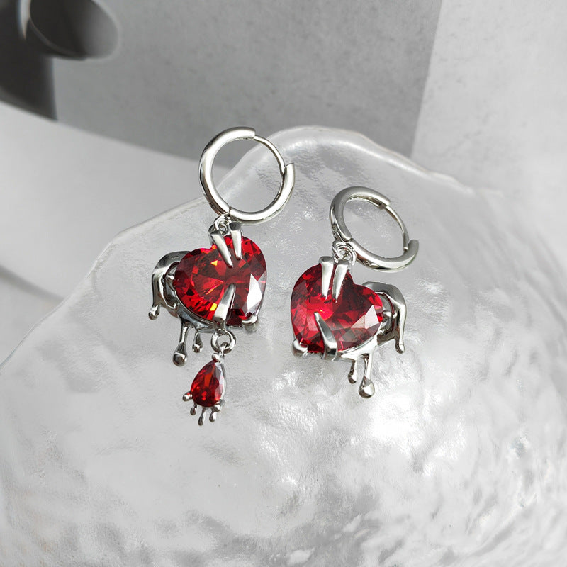 Y2K Gothic Brennendes Herz Asymmetrische Creolen