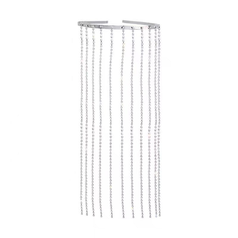 Ausgefallene lange Haarnadel mit Quaste und Strasssteinen