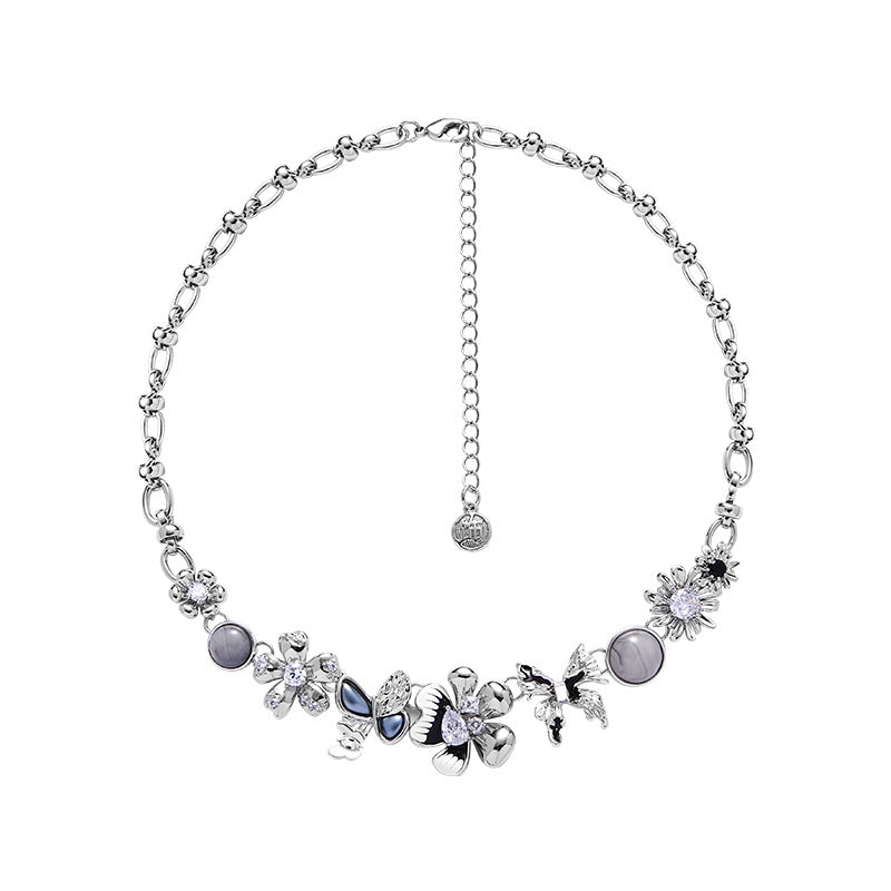 Einzigartige hübsche Blumen-Schmetterlings-Metallhalskette