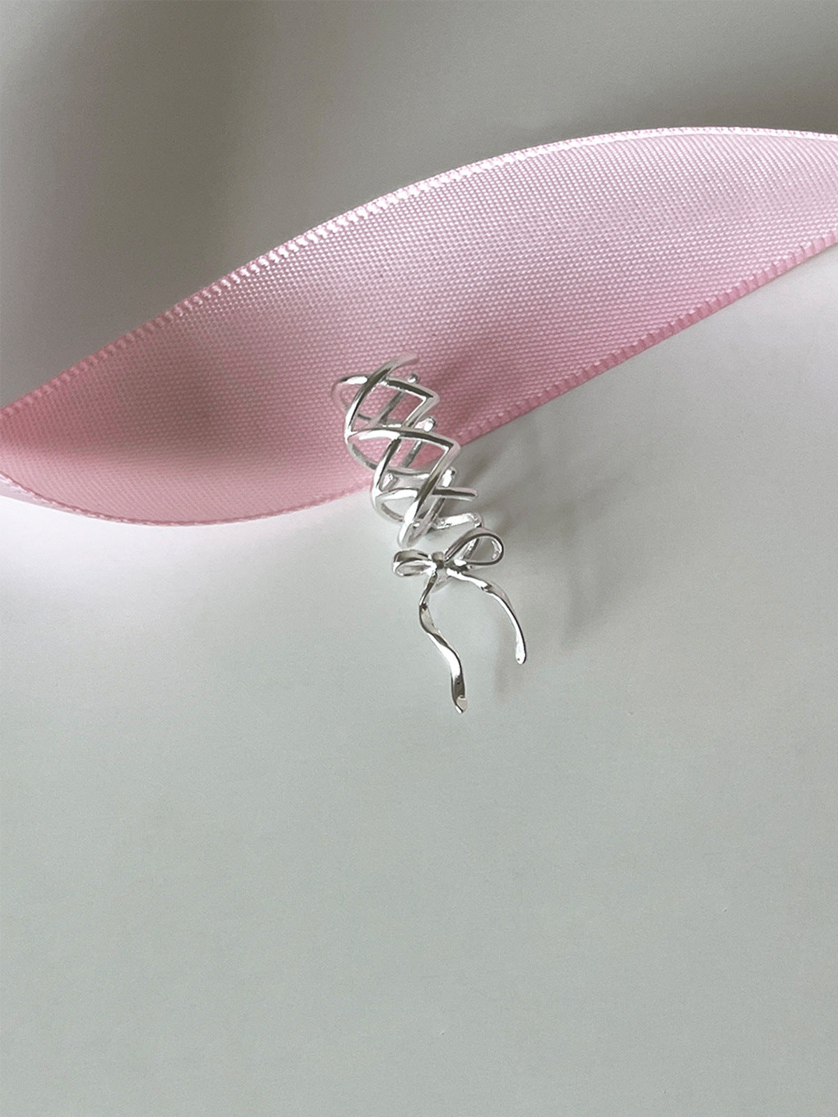 Silver Sweet Bow Ear Cuff