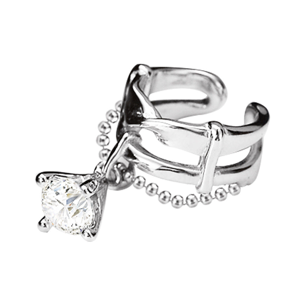 Wunderschöner Ohrring aus S925er Silber mit glänzenden Strasssteinen (einzeln)