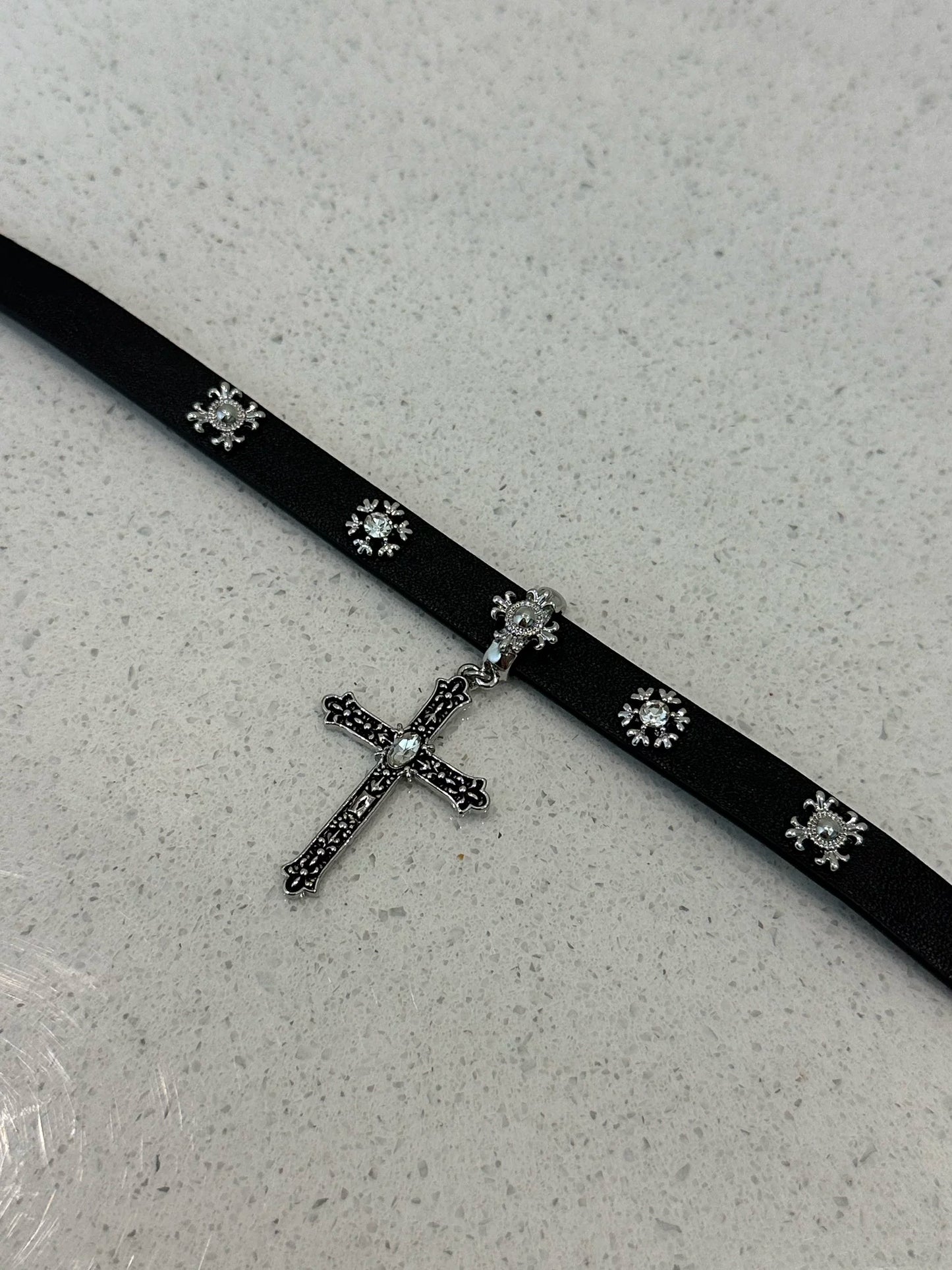 Y2K Gothic Punk Cross Rhinestone Choker Necklace