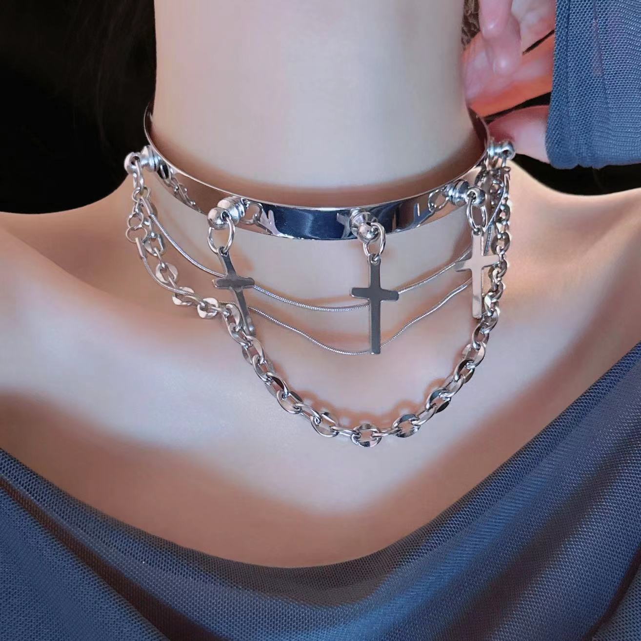 Exquisite Unisex Silver Cross Tassel Choker