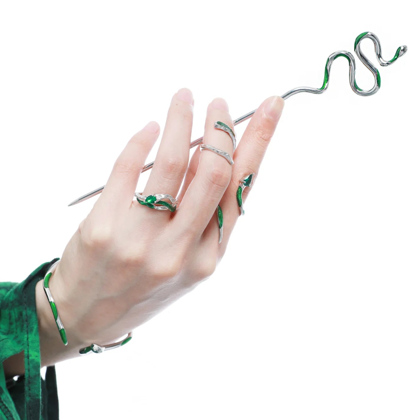 Offener Ring und Armband „Grüne Schlange“ von Slytherin