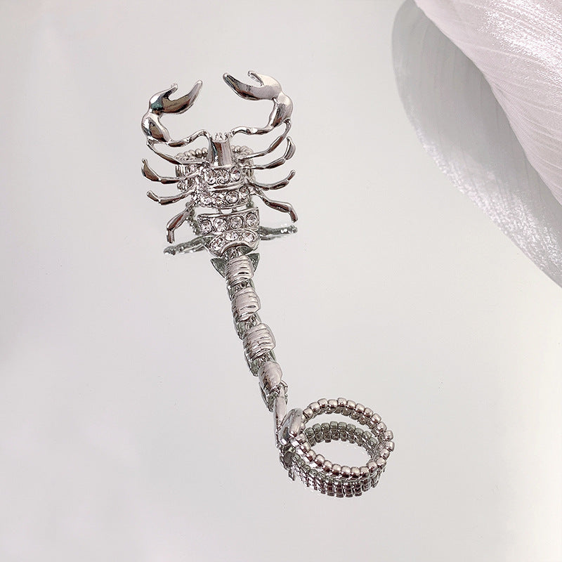 Designer Unisex Metal Rhinestone Scorpion Chain Ring