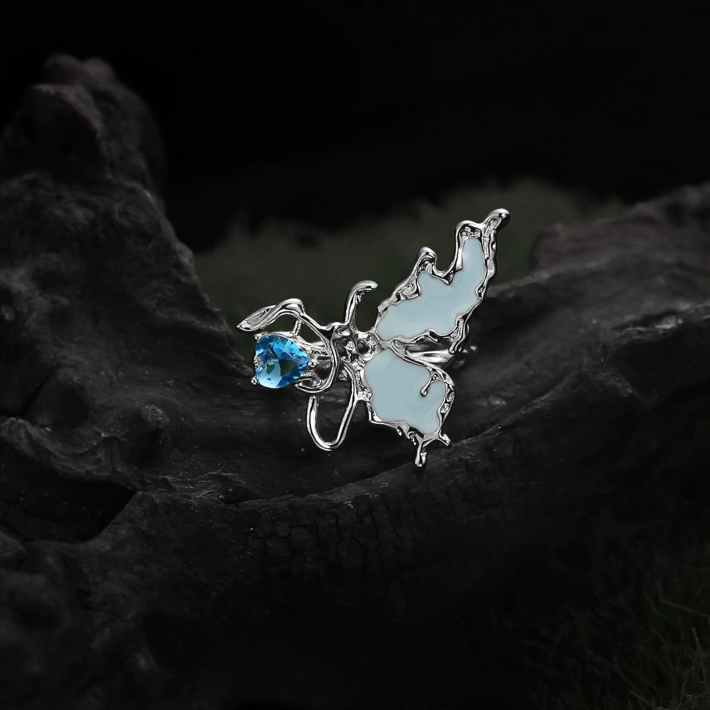 Pretty Blue Butterfly Rhinestone Ring