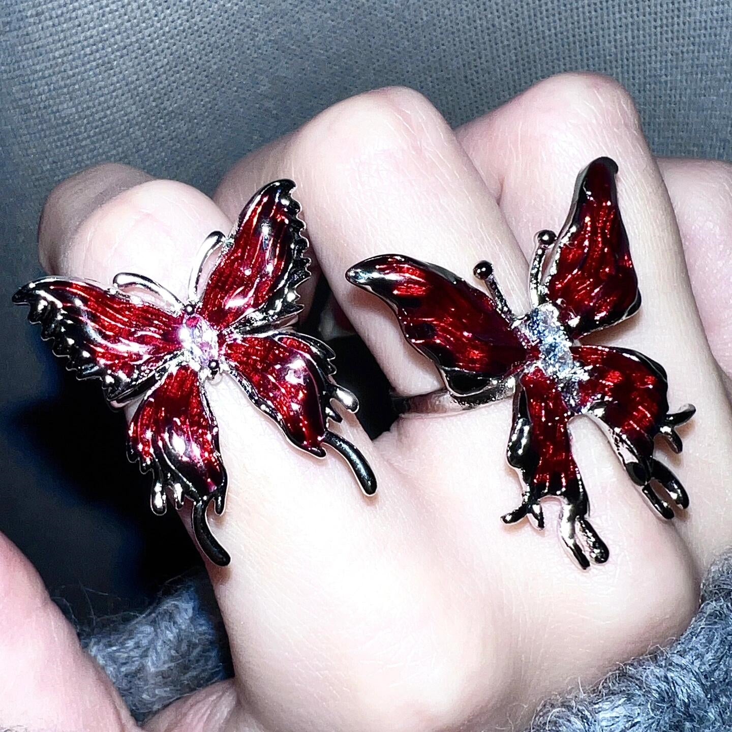 Gothic Retro Roter Schmetterling Ring