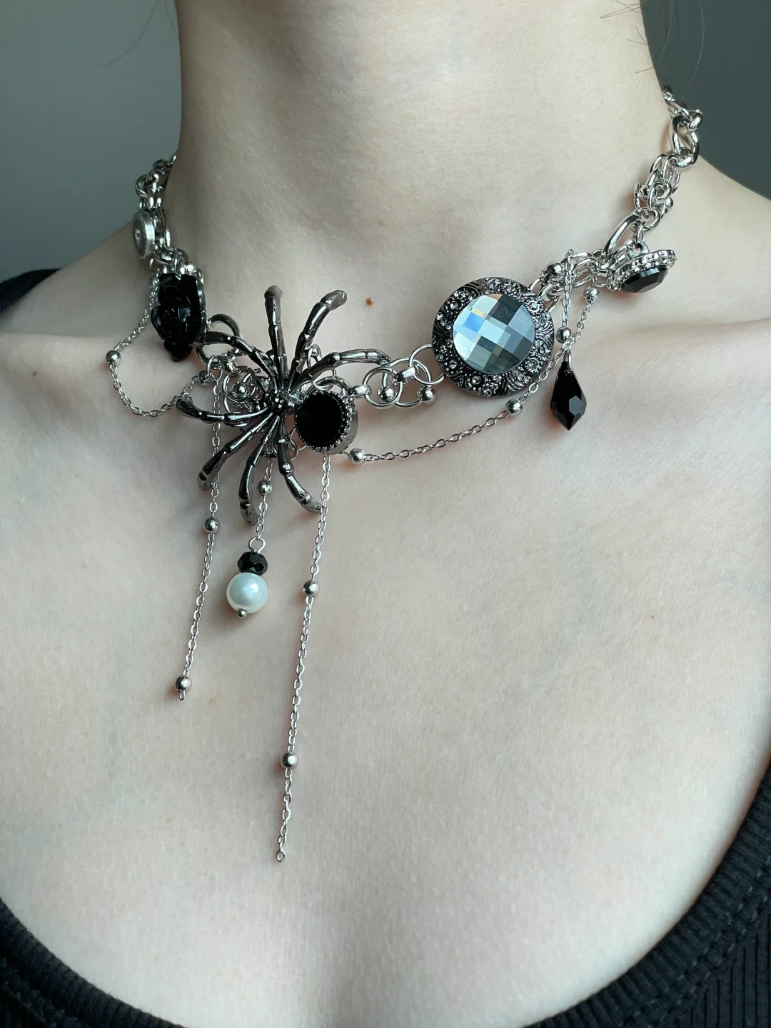 Gothic Schwarze Quaste Spinne Choker Halskette