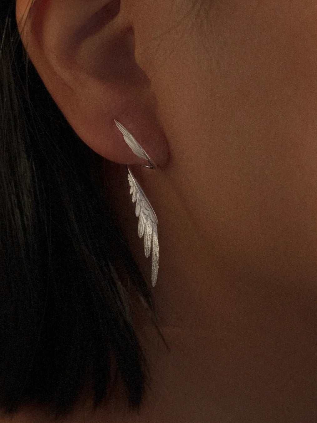 Designer-Ohrstecker mit Engelsflügeln