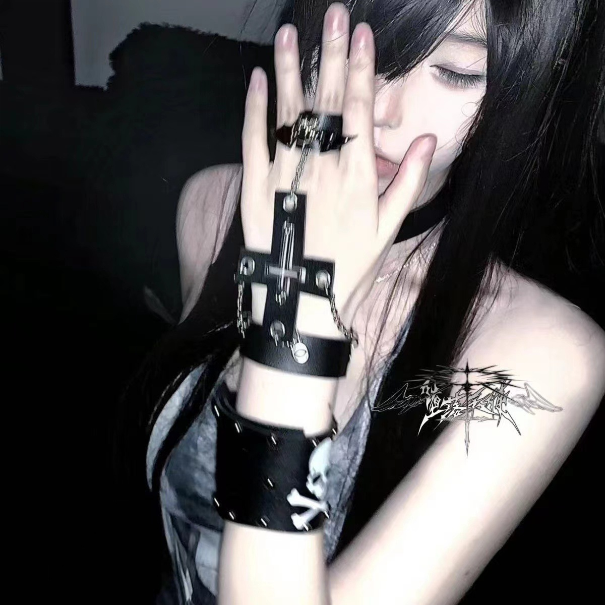 Y2K Gothic Style Punk Girl Black Cross Bracelet