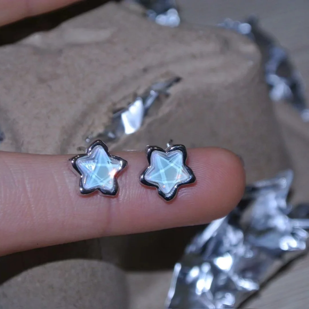 Designer-Ohrstecker mit süßen Sternen