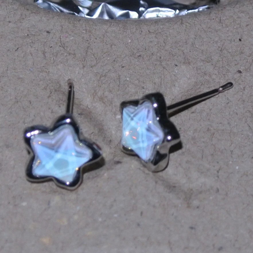 Designer-Ohrstecker mit süßen Sternen