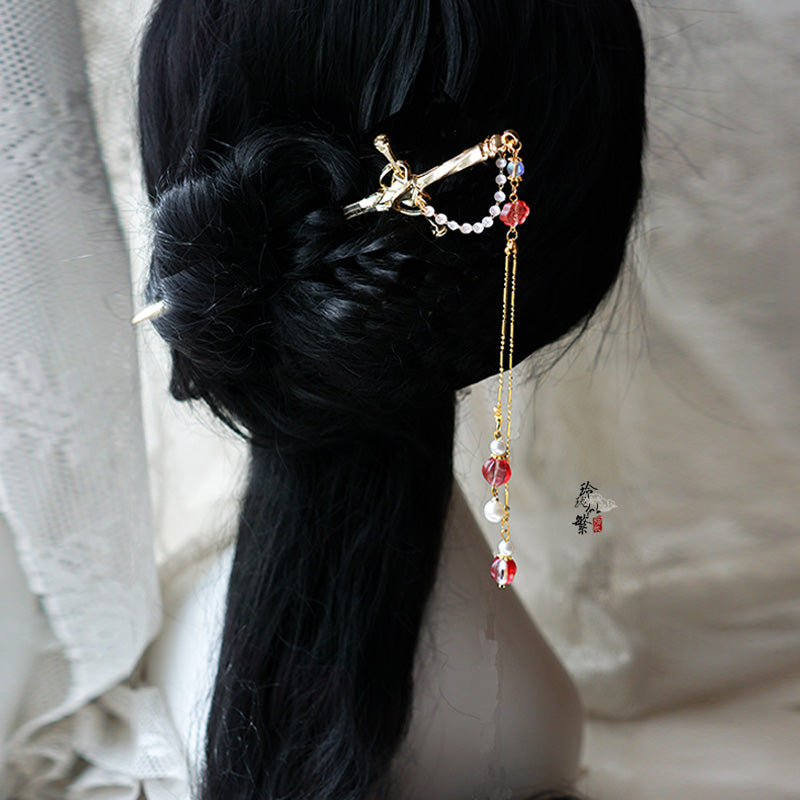Pretty Designer Flower Tassel Sword Hairpin