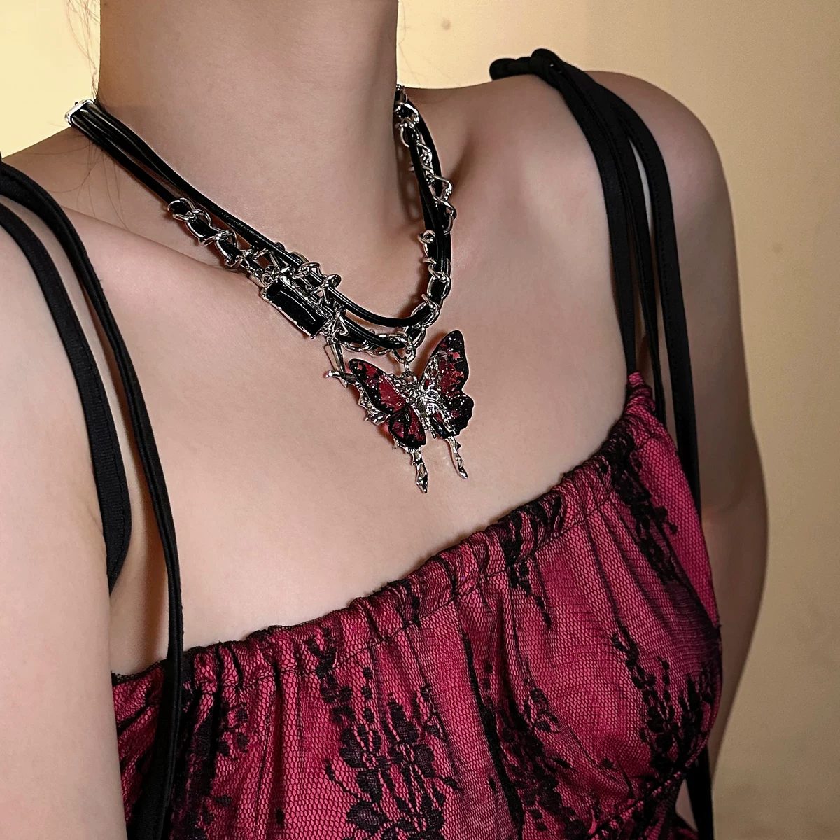 Y2K Chic Dark Butterfly Rivet Choker Necklace